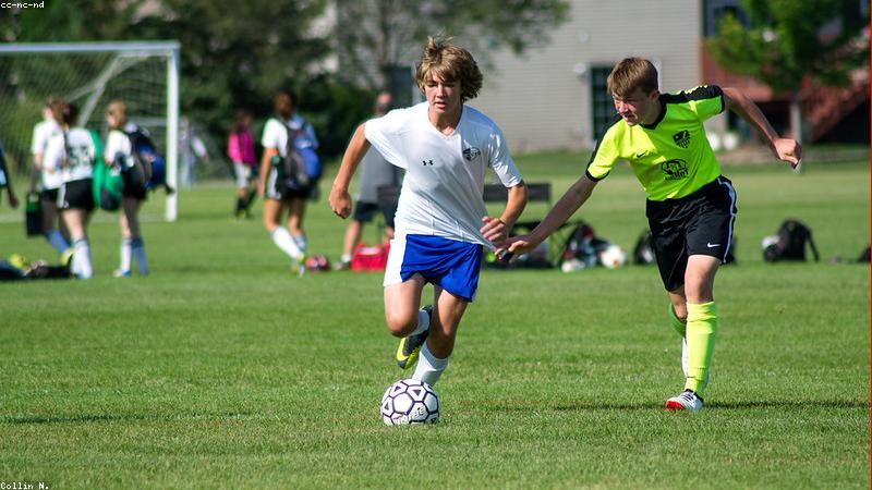 Best Football Boots for Indoor Courts in Winter 2026